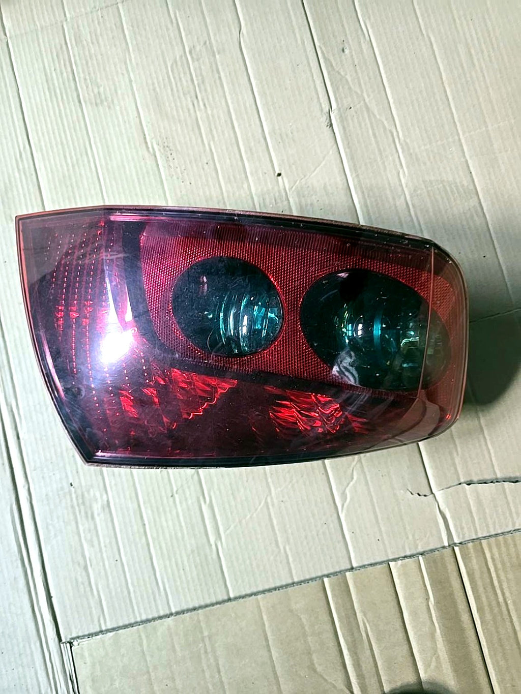 Feu arrière droit Peugeot 407 Berline 2004-2008 - photo 6